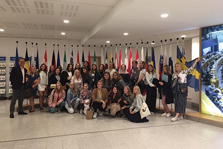 Taking community learning to the European Parliament